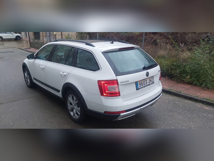 Skoda Octavia 2.0 184CV  foto 7